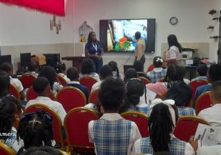 Campaña contra del dengue en centros educativos de Colón
