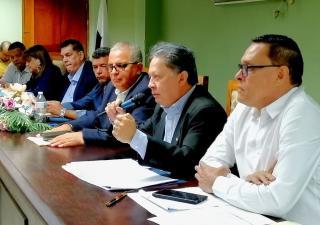Viceministro de Salud participa en el Concejo Provincial de Herrera
