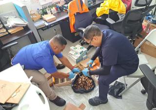 Salud Pública realiza operativos rutinarios de verificación a locales de Ancón