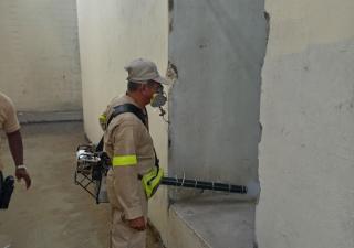 Control de vectores de Colón atiende centro penitenciario