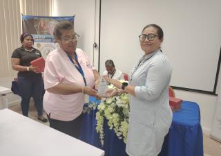  Región de salud de Colón reconoce la labor de los asistentes de salud