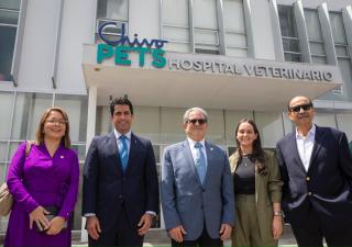 Panamá evalúa aplicación de modelo de operación del hospital veterinario de El Salvador