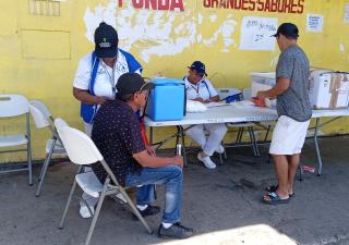  Enfermeras de la Metropolitana de Salud realizan jornada de vacunación en Río Abajo y Parque Lefevre