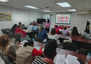 Madres promotoras de los corregimientos de responsabilidad reciben capacitación en diversos temas de salud