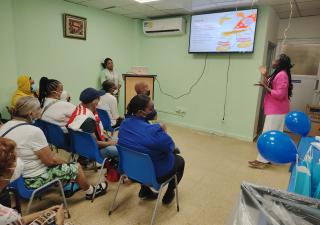 Nutrición orienta a familiares y pacientes de la clínica de heridas