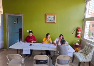 Psicólogos clínicos participaron en feria de la Semana del Adulto Mayor