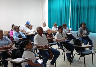 Capacitan a los asistentes de Salud en Panamá Oeste