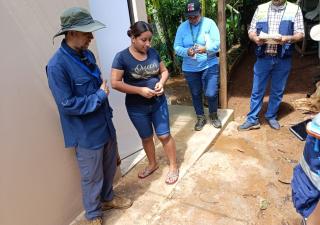 Región de Salud de Colón participa en baños sanitarios