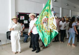 Región de Salud de Los Santos cierra el mes de la patria con una tarde folklórica