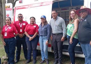 Salud Panamá Oeste participa en feria por el bienestar y desarrollo comunitario