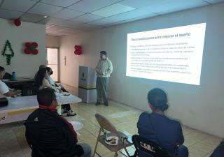 Cuidadores de adultos mayores recibieron capacitación en atenciones claves en hogares de ancianos