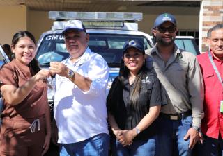 Minsa entrega tres vehículos de comando médico e insumos en la provincia de Veraguas y la Comarca Ngäbe-Buglé 