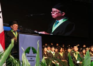 134 nuevos médicos generales se gradúan de la Facultad de Medicina de la Universidad de Panamá