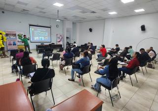 Minsa capacita a manipuladores de alimentos en Bocas del Toro