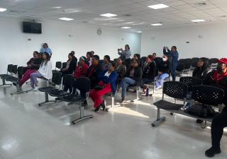 Capacitan a funcionarios de salud para  ofertar servicios amigables a población clave