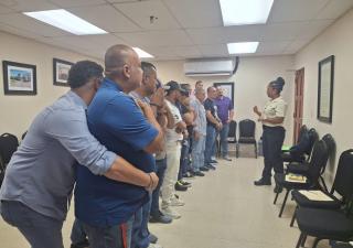 Capacitan a 25 operadores de vehículos de emergencias médicas, de las Regiones de Los Santos y Herrera
