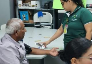 Minsa realiza gira médica en el colegio de El Roble de Aguadulce