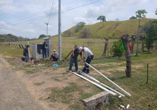 Construyen nuevo acueducto en Playa Guánico, distrito de Tonosí