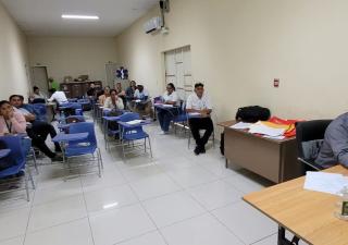En Bocas del Toro técnicos en Saneamiento Ambiental fortalecen acciones en temas de salud