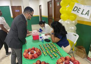 Centros de Salud sensibilizan a la población en la importancia de prevenir enfermedades y promover estilos de vida saludable