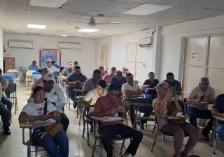 Minsa capacita a propietarios de clínicas veterinarias en Coclé 