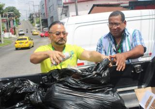 Minsa realiza operativo sorpresa en establecimientos de alimentos en San Miguelito tras denuncias comunitarias