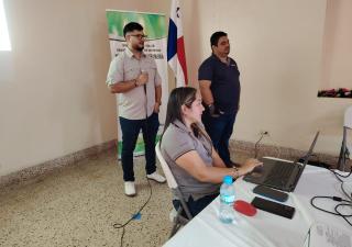 Capacitan a equipos de extensión de coberturas sobre el uso del expediente digital