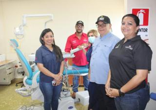Autoridades del Ministerio de Salud visitan el Centro de Salud de La Mesa en Veraguas  