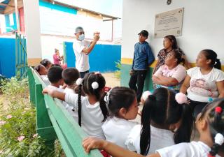 Equipos de la Región de Salud de Guna Yala brindan atención de salud  en CEBG de Río Azúcar