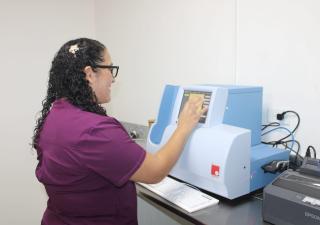 Más de 19,229 pruebas se han realizado en el nuevo y moderno laboratorio del Centro de Salud de San Francisco