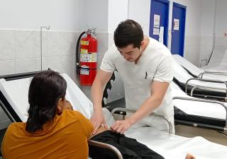 Ministro de Salud visita a pacientes beneficiados en jornada quirúrgica en el Hospital Aquilino Tejeira