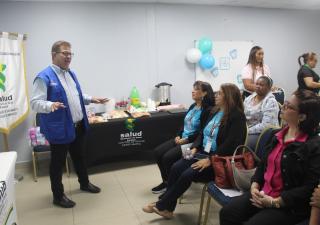Capacitan a colaboradores de salud en la Semana de la Salud Bucal