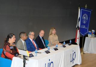 Minsa participa en Primer Congreso de Medicina de la UIP 