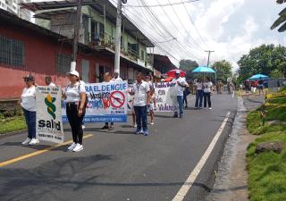 Promueven campañas de salud en desfile por fundación de Pueblo Nuevo