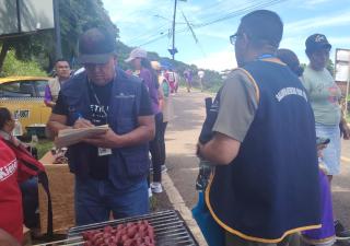 Minsa realiza operativos en puestos de alimentos durante la la fiesta religiosa del Cristo Negro en Portobelo