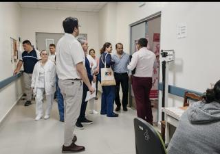OPS y OIEA evalúan avances del programa nacional de cáncer en el Hospital Regional de Azuero