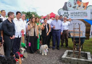 Primera palada del Hospital de Mascotas marca un nuevo rumbo en bienestar animal