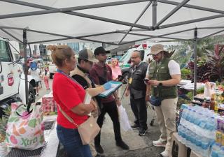 MINSA, a través de la Región Metropolitana de Salud, participa en desfile navideño .