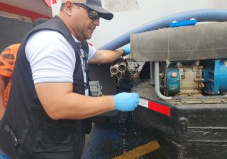Verifican carros cisternas en pre-carnavales en la Placita San Juan de Dios de Veraguas