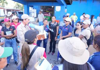 Intensifican jornada de limpieza en Villa Cárdenas para bajar casos de Aedes Aegypti en esa comunidad