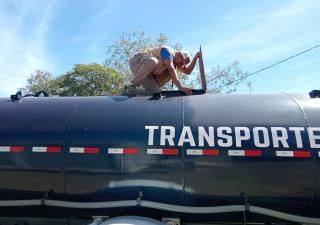  Agua Potable y Saneamiento Ambiental en Coclé continúan inspeccionando los carros cisternas