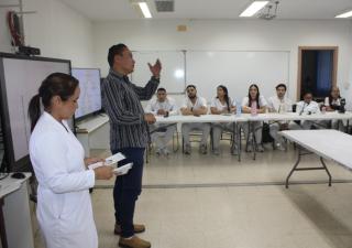 Médicos internos de segundo año reciben inducción en la Región de Salud de Veraguas
