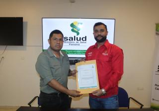 Región de Salud de Veraguas entrega orden de proceder para mejoras en Puestos de Salud