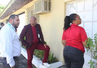Salud realiza operativo sorpresa en casas de ocasión de San Miguelito