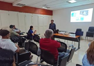 Minsa actualiza conocimientos sobre nuevas tecnologías para garantizar la calidad del agua en Los Santos 