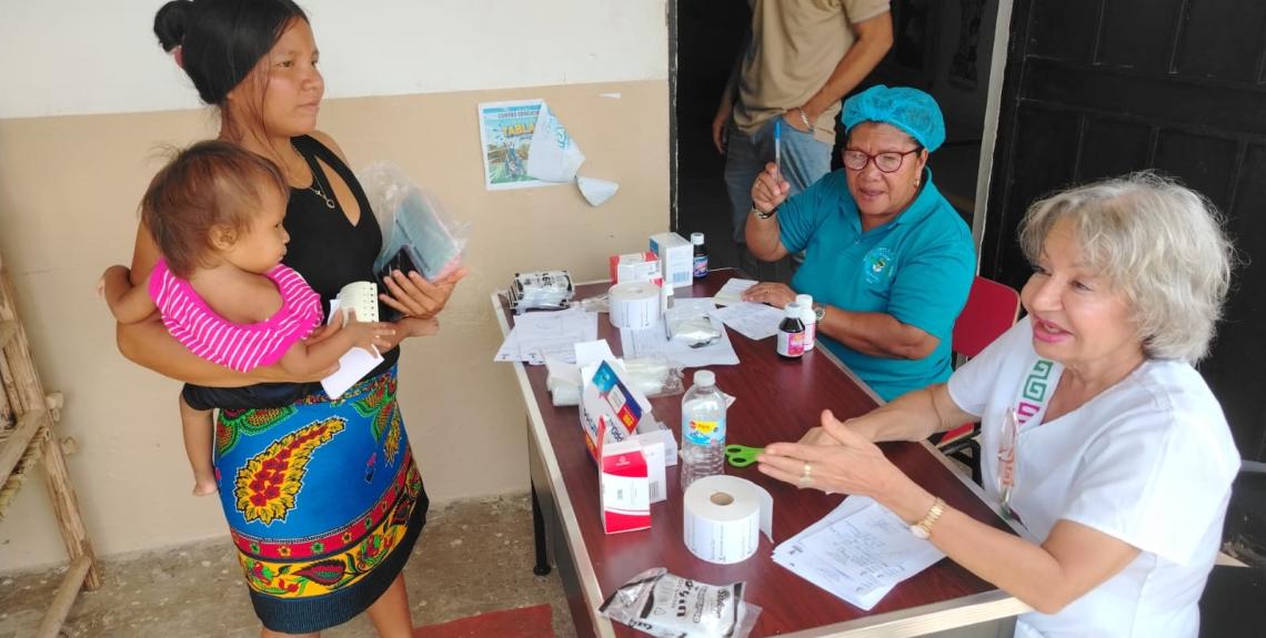 jornada de salud en Darién