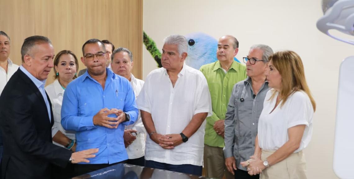 Presidente Mulino inaugura Centro de Oncología y Medicina Nuclear de Bugaba para acercar tratamientos contra el cáncer a más de 600 mil personas