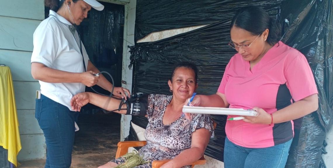 Atención comunidades afectadas en Herrera