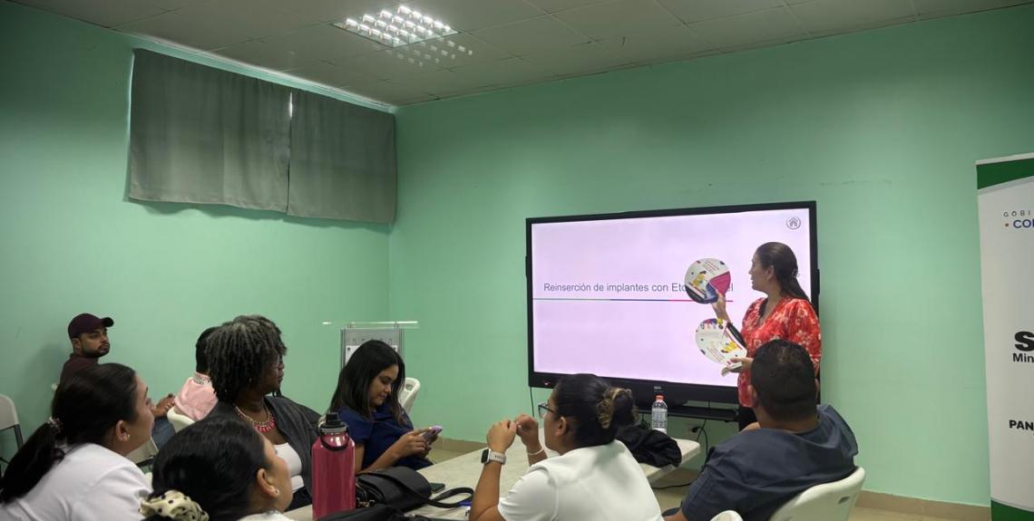 capacitación implantes Panamá Este